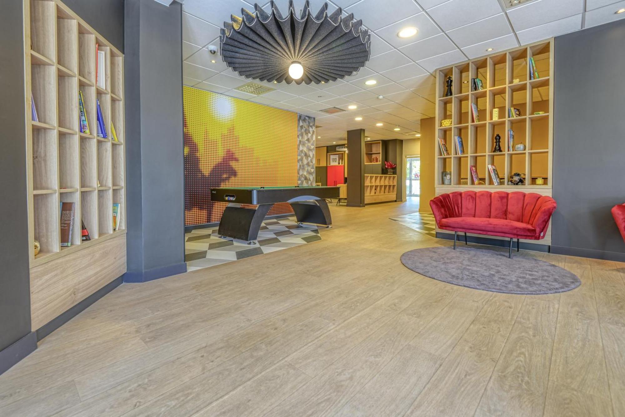 Ibis Cholet Otel Dış mekan fotoğraf